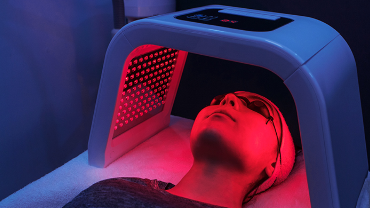 What Are The Common Uses Of Red Light Therapy?
